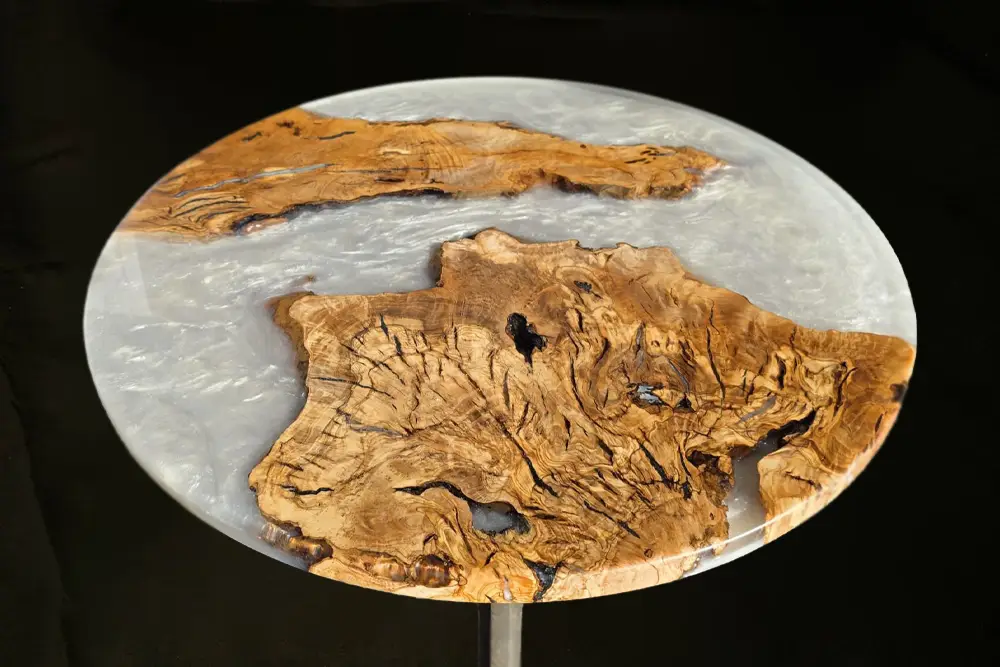 Resini, Sascha Stauffer, Holz-und Epoxidharz Design Ostermundigen, Bern